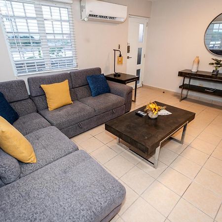 庞塞Luxury Retreat With Private Jacuzzi And Mountain Views Free Parking公寓 外观 照片